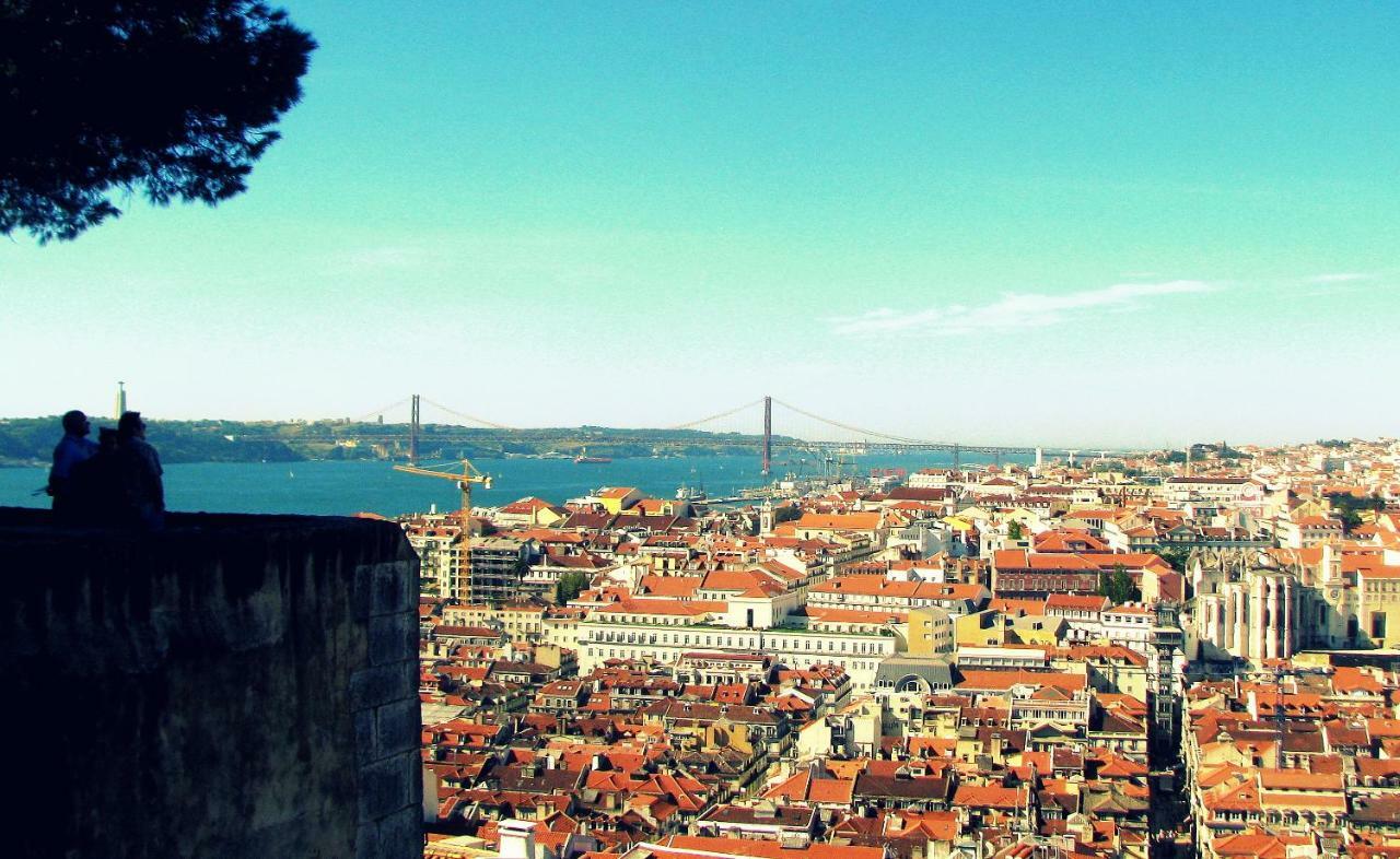 Romantichome At Alfama'S Heart Lisbon Bagian luar foto