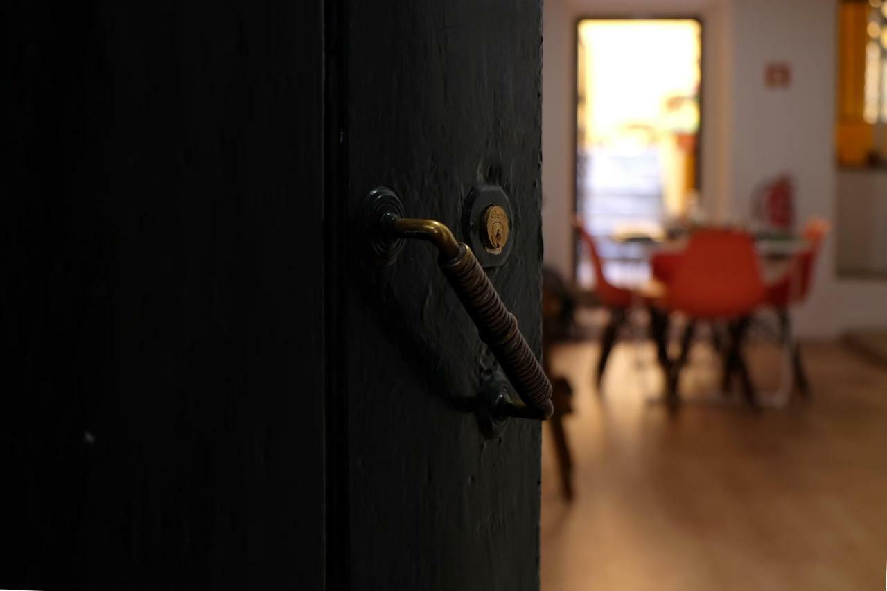Romantichome At Alfama'S Heart Lisbon Bagian luar foto