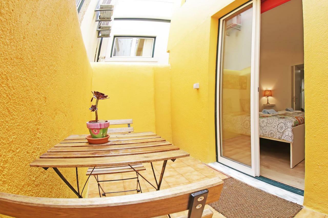 Romantichome At Alfama'S Heart Lisbon Bagian luar foto